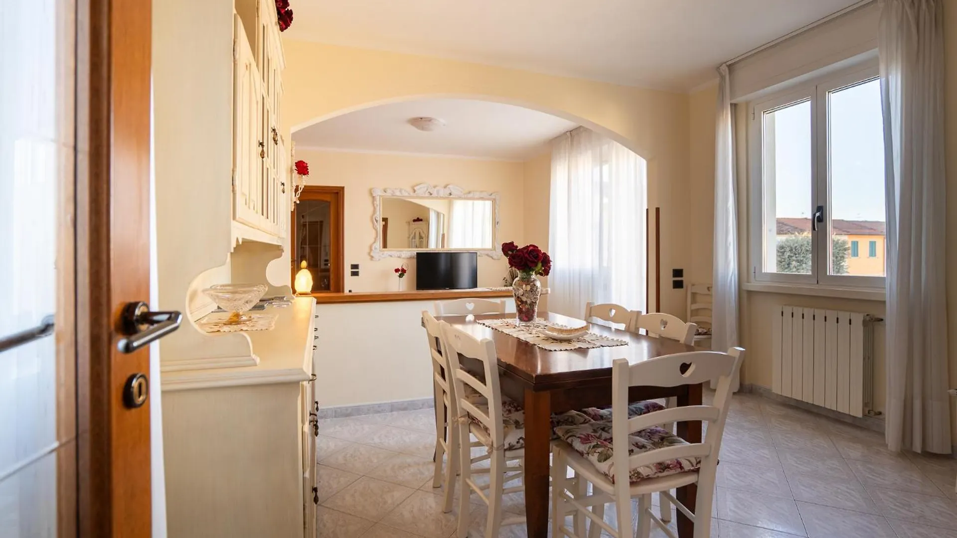 Apartment Appartamento La Rondine Torre del Lago Puccini