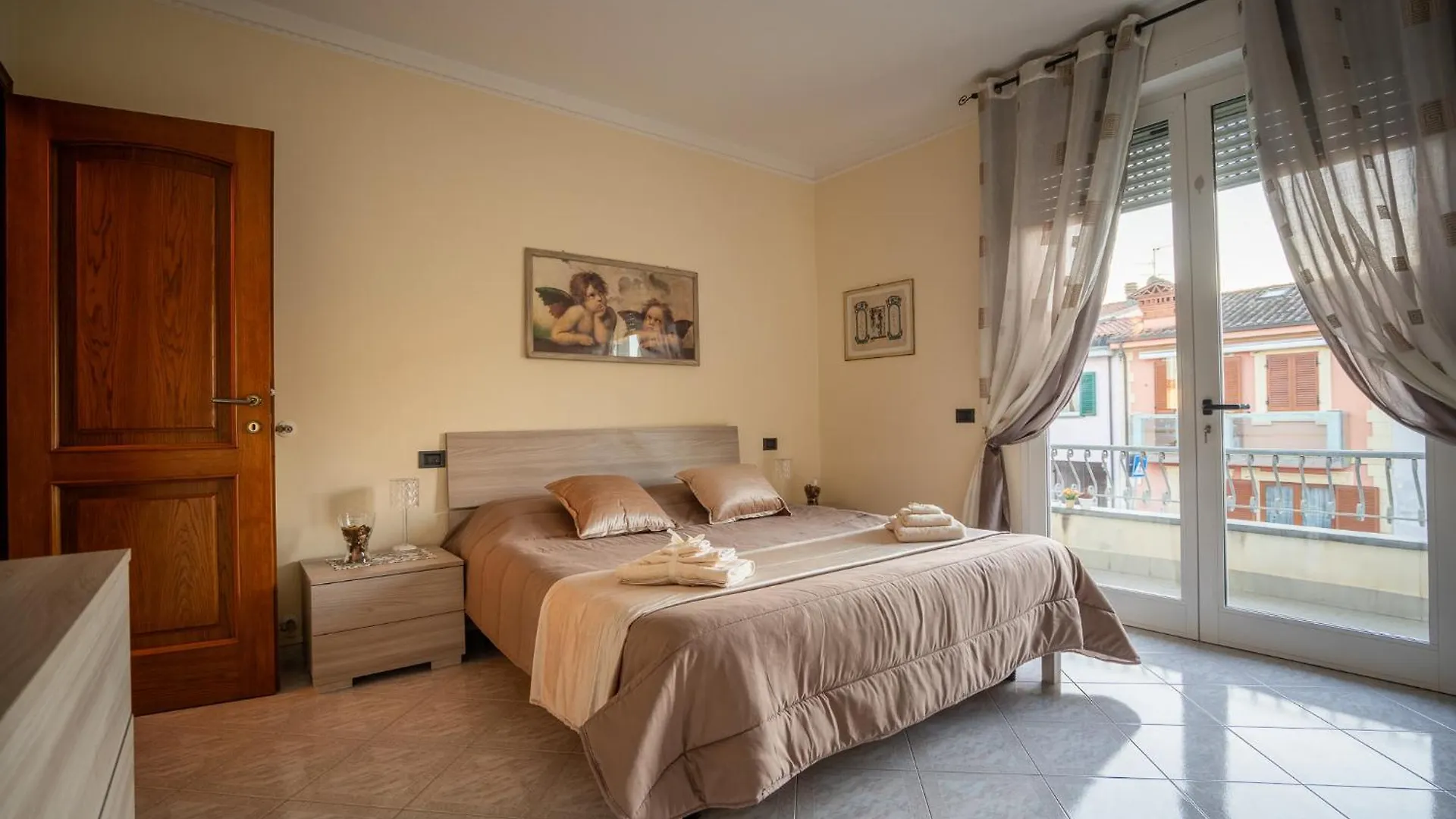 Apartment Appartamento La Rondine Torre del Lago Puccini